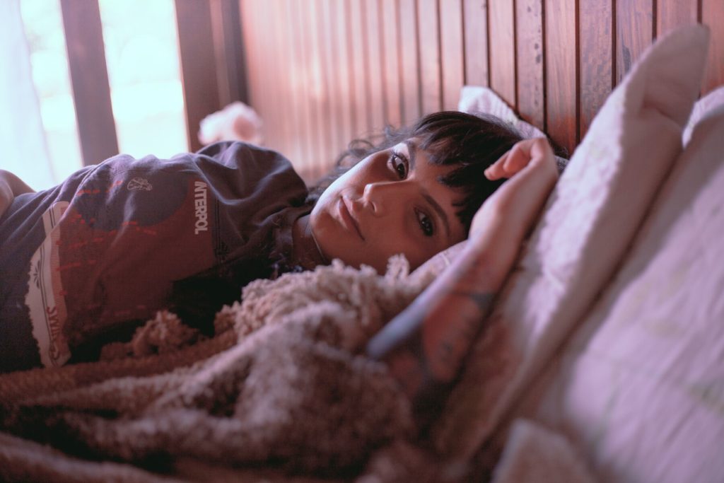 Mia Cherry como Vanessa em "O encontro"